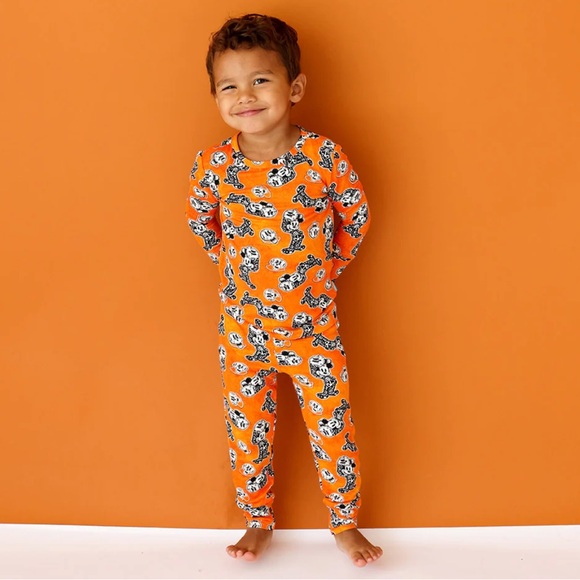 Posh Peanut Disney Mickey Halloween Long Sleeve Pajamas - Picture 3 of 17